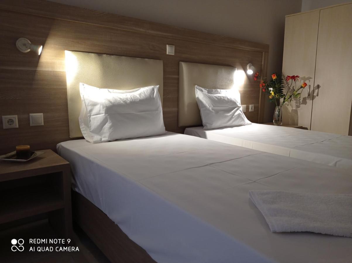Kelly Apartments イプソス エクステリア 写真