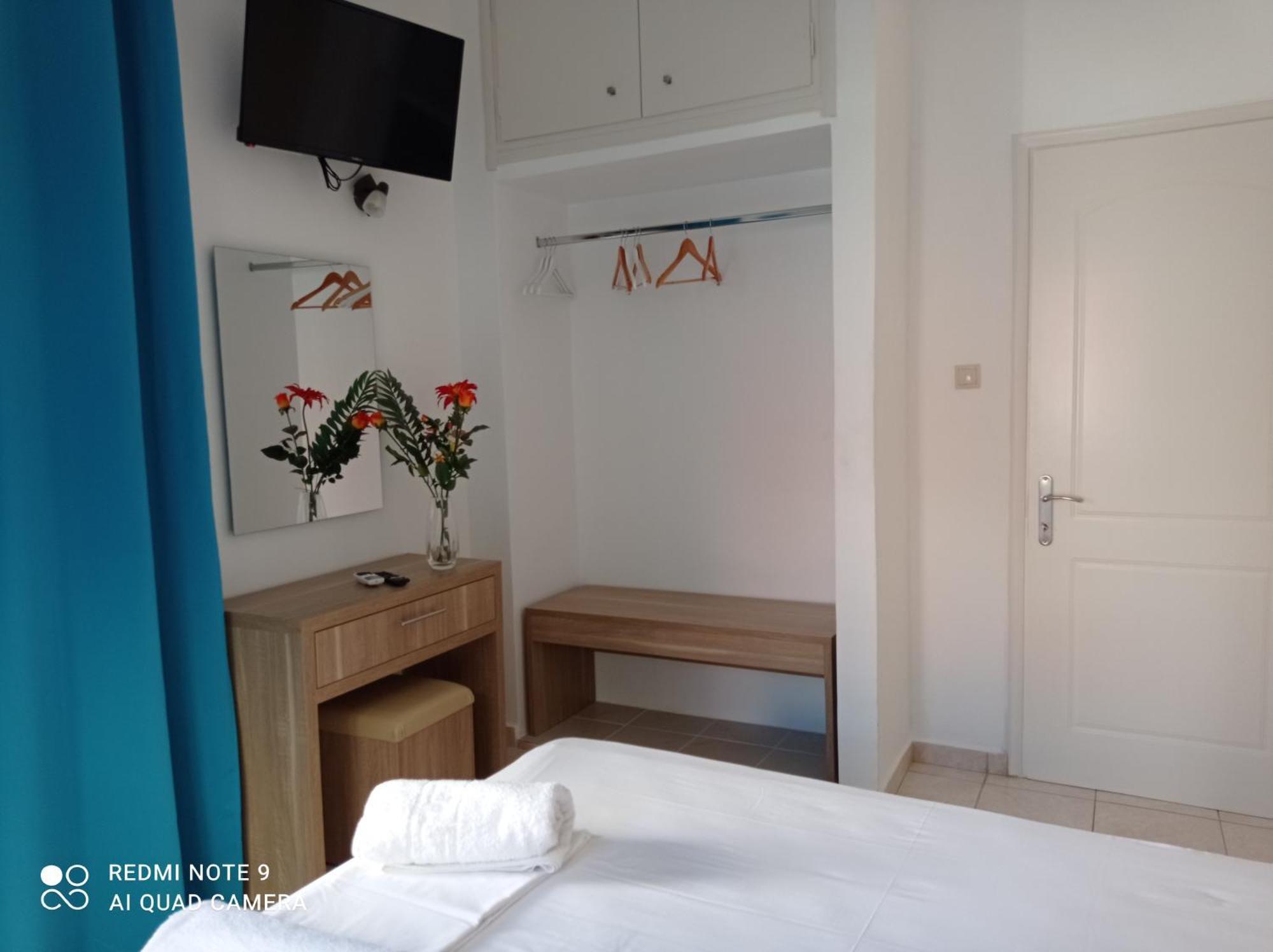 Kelly Apartments イプソス 部屋 写真