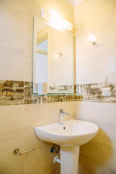 Kelly Apartments イプソス エクステリア 写真